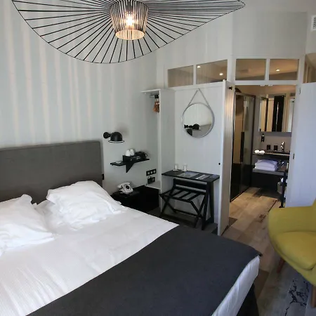 道雷龙花园酒店 2* 奥雷龙圣皮耶尔